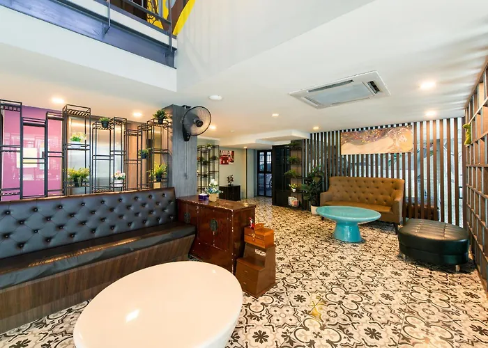 Bb Glass House Pattanakrn บีบี กลาสเฮ้าส์ พัฒนาการ ホテル バンコク都